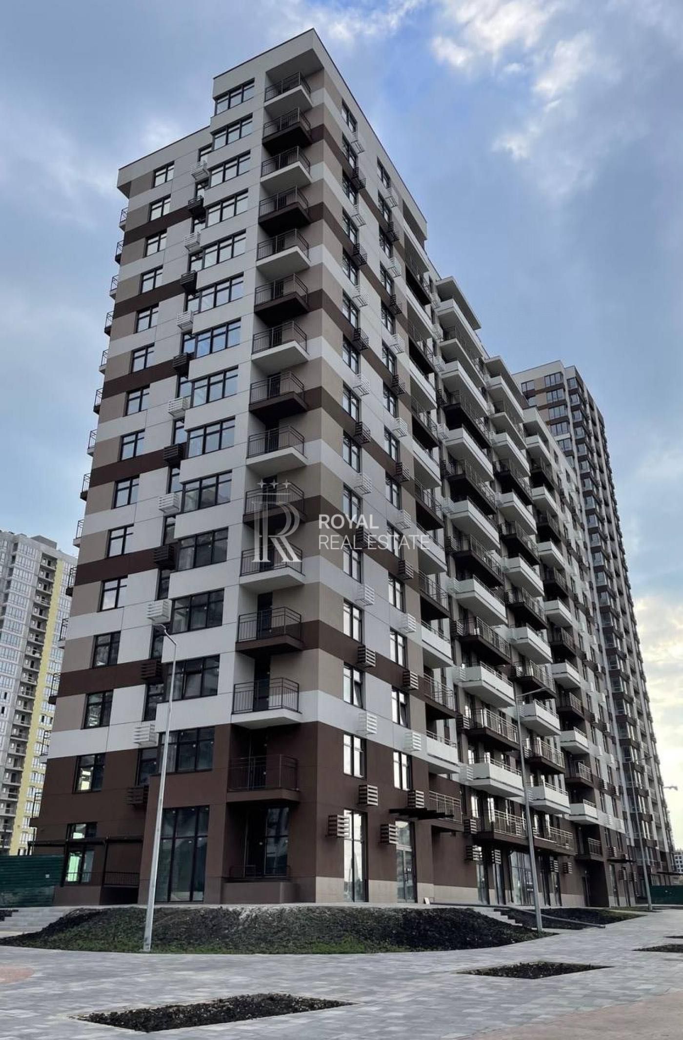Продажа квартиры Киев 3к 95м2 ЖК Варшавский-2 Подольский Виноградарь