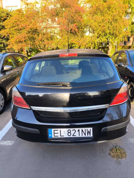 Opel Astra H 2004 - 1.6 benzyna + LPG