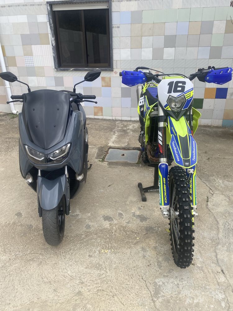 Yamaha Nmax 125 e Sherco 300 4T
