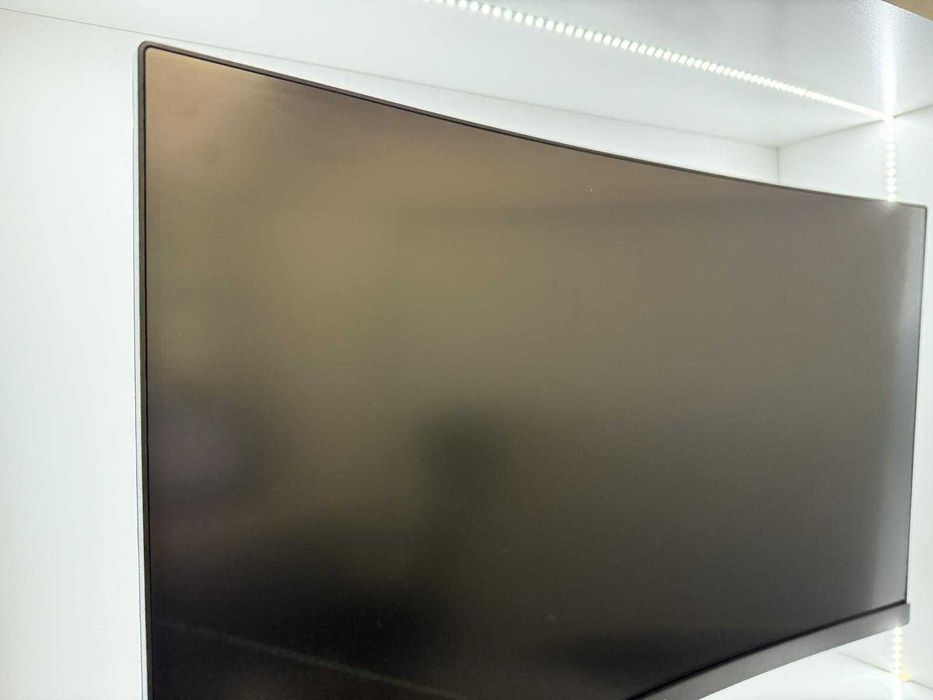 Monitor Philips Evnia 5000 27M1C5200W 27" Full HD VA 240Hz 0,5ms