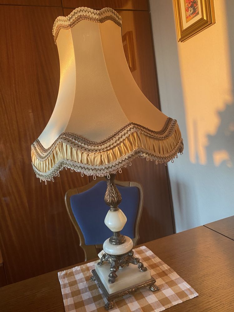 Lampa francuska - aktualne