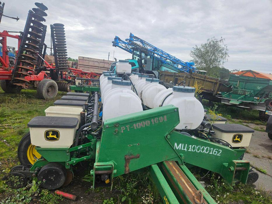 Сівалка просапна John Deere-7200