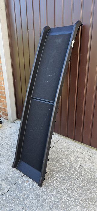 Rampa dla psa  plastikowa,masywna, antyoślizgowa