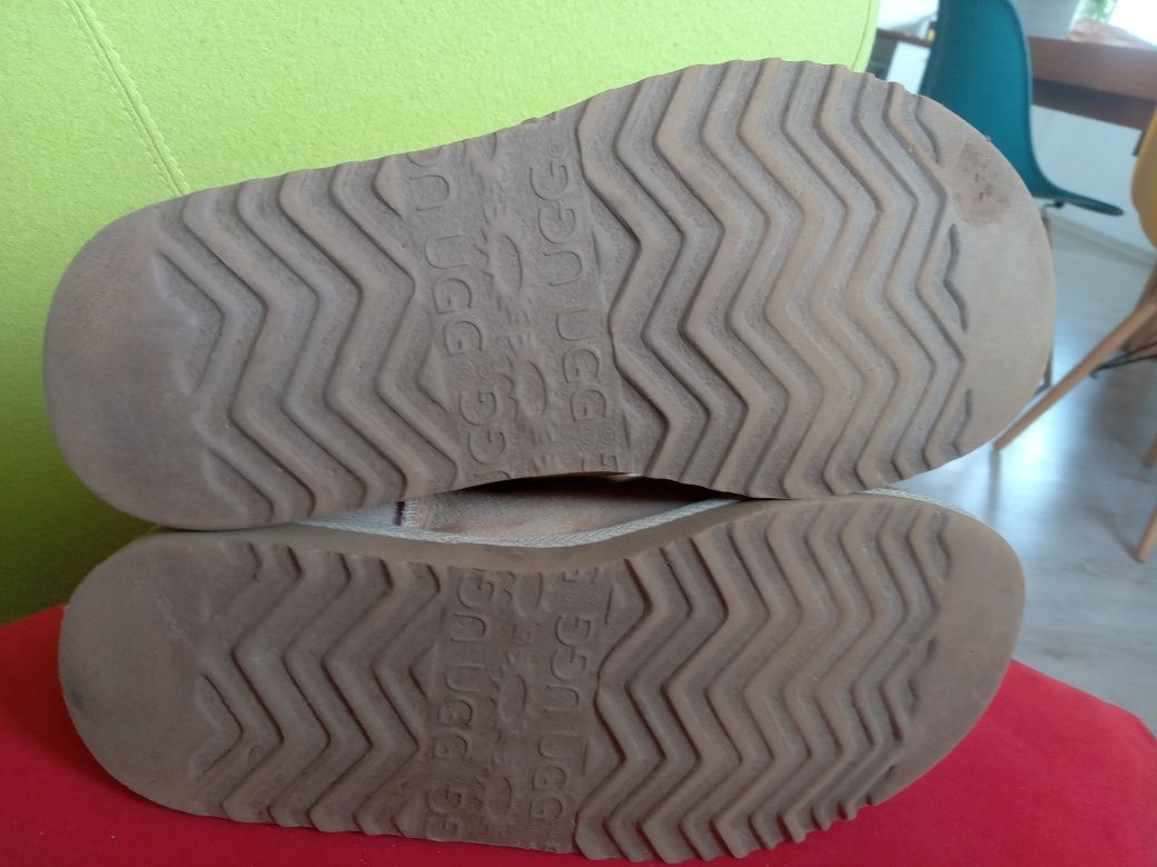 Buty UGG Classic Short śniegowce 38