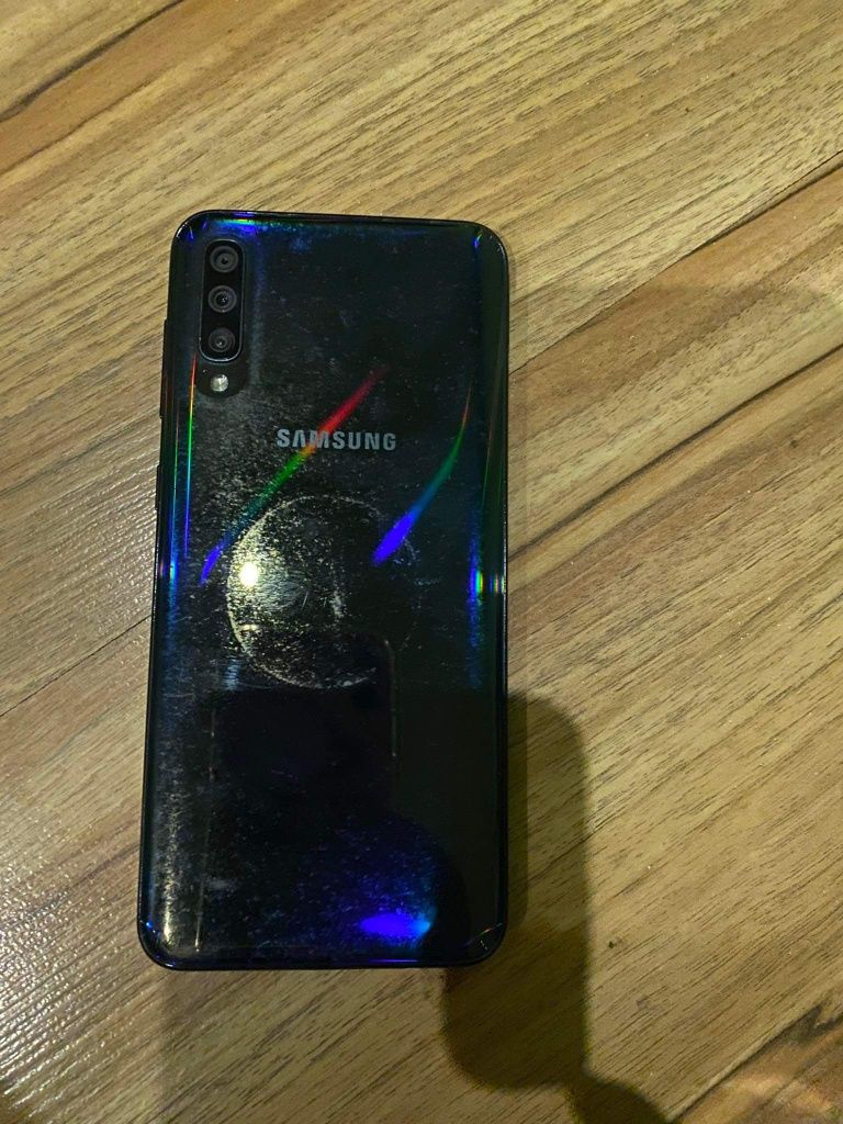 Sprzedam Samsung Galaxy A50