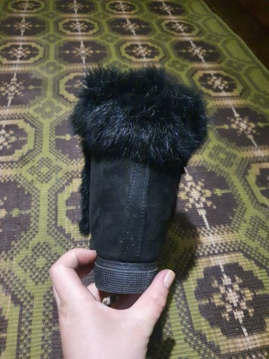 Ботінки з натуральним мехом