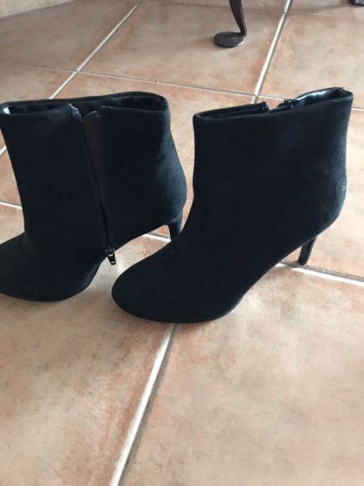 Botas de veludo pretas n. 38