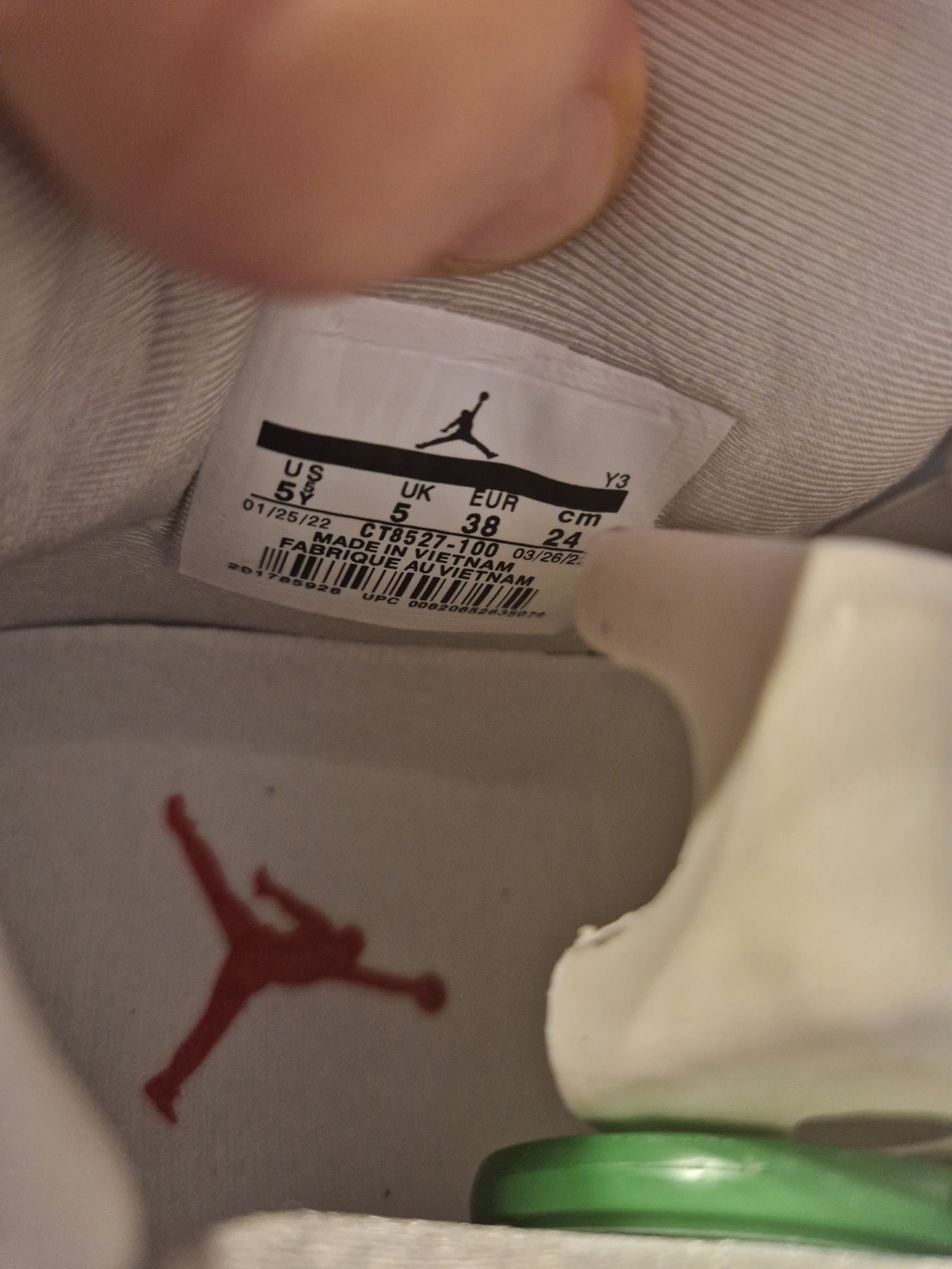 Nike Air Jordan 4 Oreo