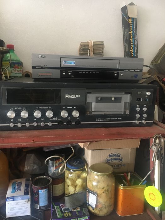 Магнітфон Маяк 233 і відеомагнітофон