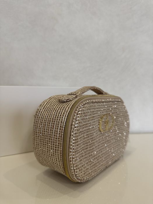 Косметичка люксового бренду. Лінійка Beauty