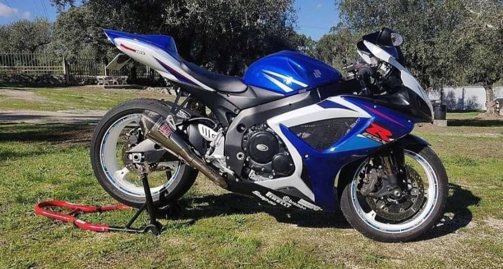 Vendo ou troco por algo do meu agrado