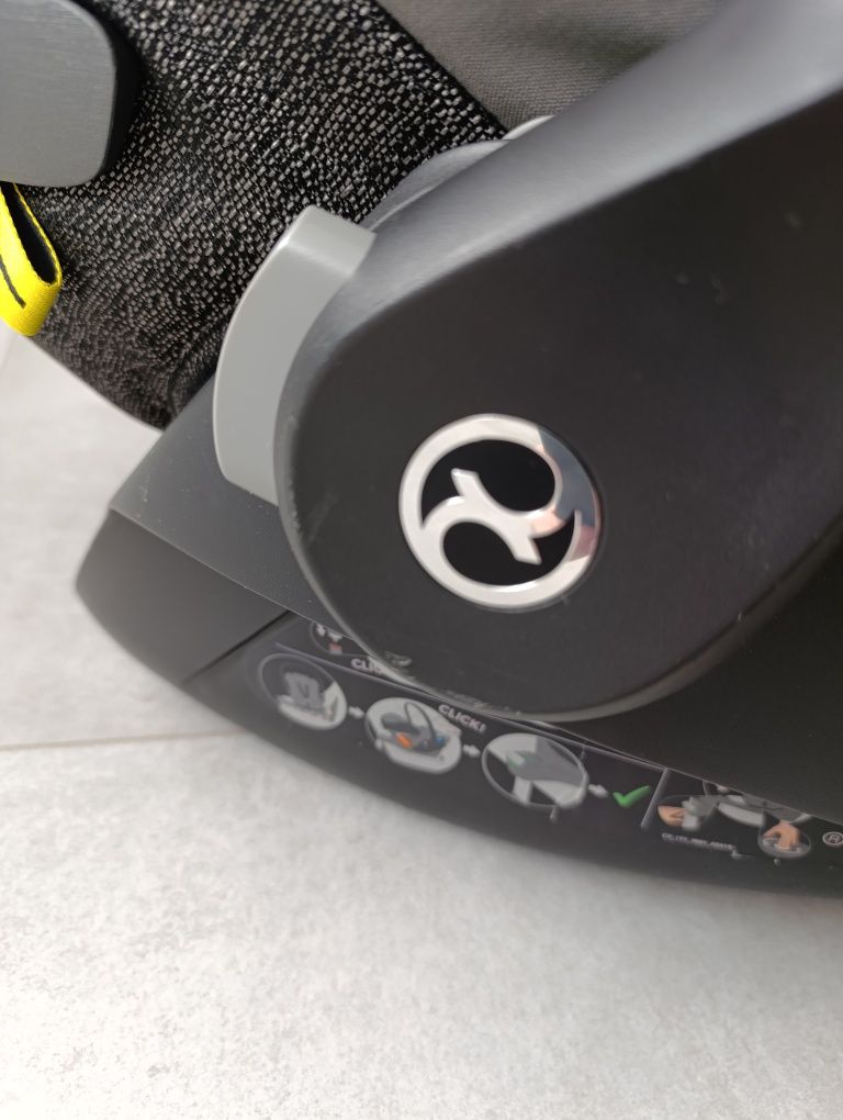 Cybex Cloud Z i-Size +baza 360°