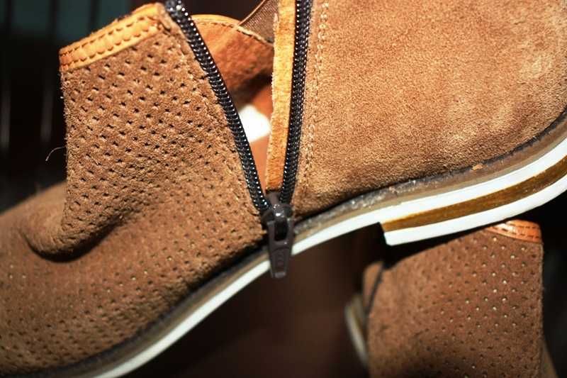 Botins em pele camel da calçado GUIMARÃES Tamanho 37