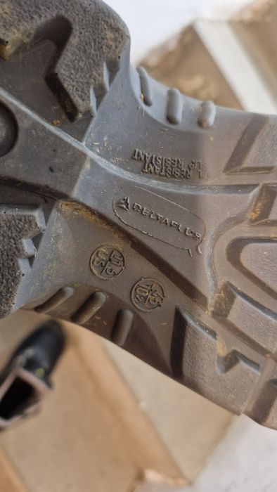 Buty robocze Deltaplus rozmiar 45