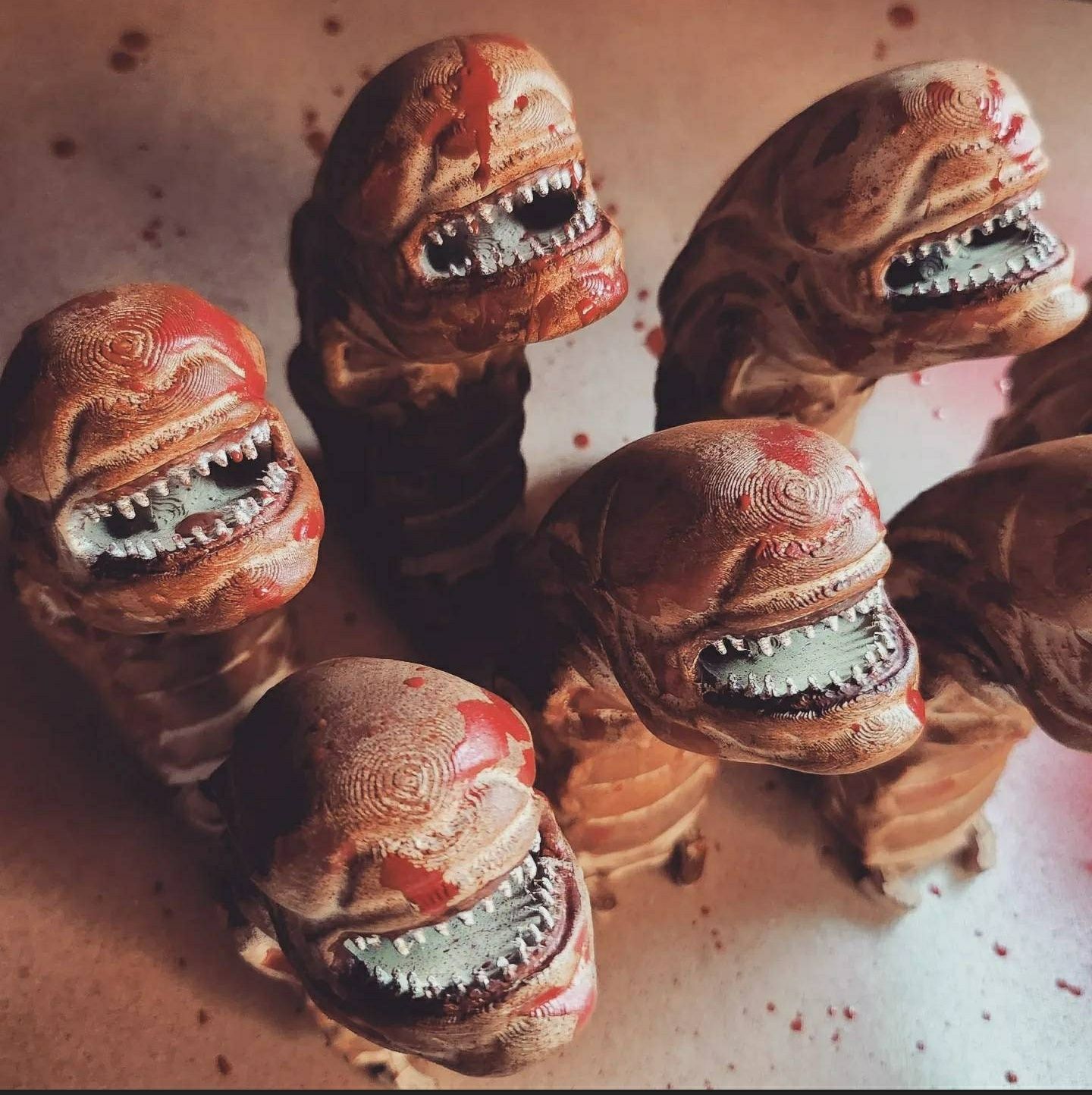 Máscara Alien Chestbuster Premium