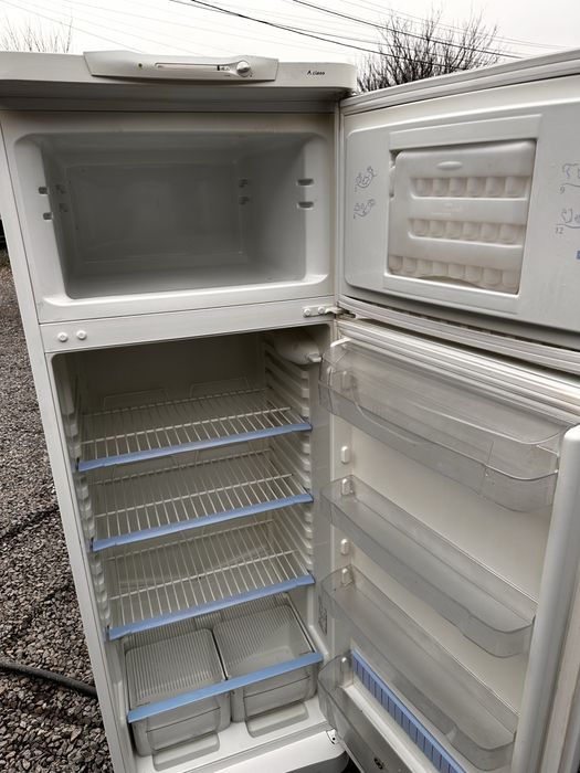 Холодильник, рабочий холодильник