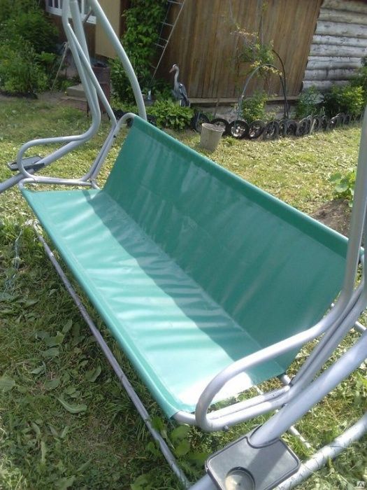 Ремонт,перетяжка садовых качелей
