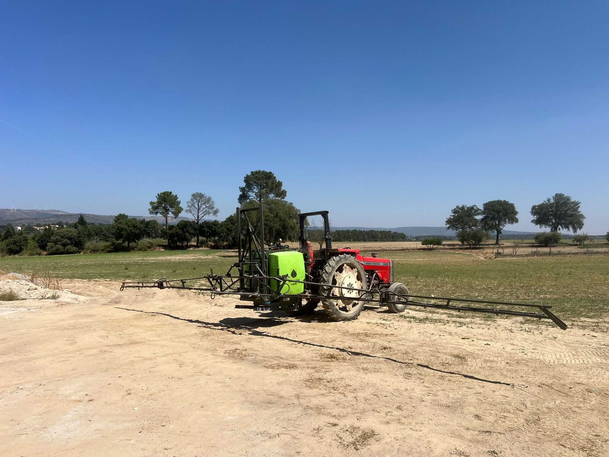 Pulverizador de Barras 800 litros 12 metros