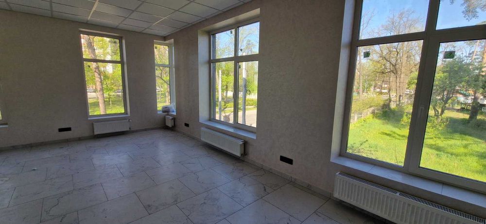 Оренда приміщення Буча біля Новуса