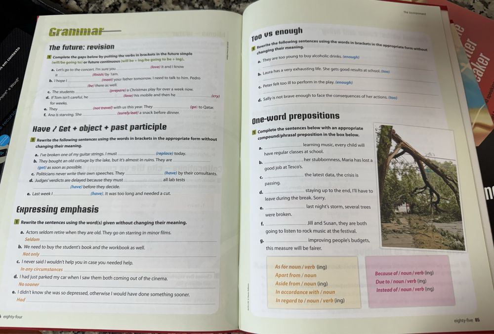 Livro Inglês “Start-Up 11”