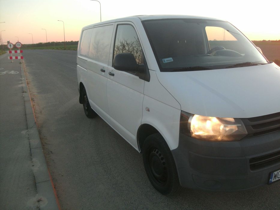 VW Transporter T5 FL LIFT 2010rok 2.0TDI Faktura VAT OC 05.2026
