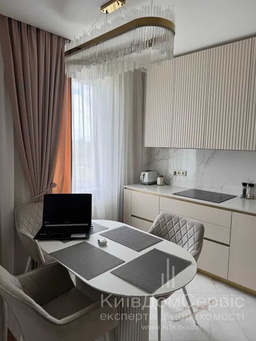 продаж 3 кім квартири жк Скандія