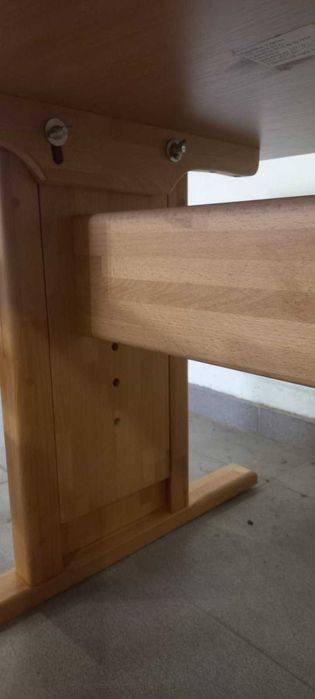 парта шкільна дитяча зі стільцями