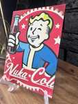 Fallout. Nuka Cola. Metalowy obrazek
