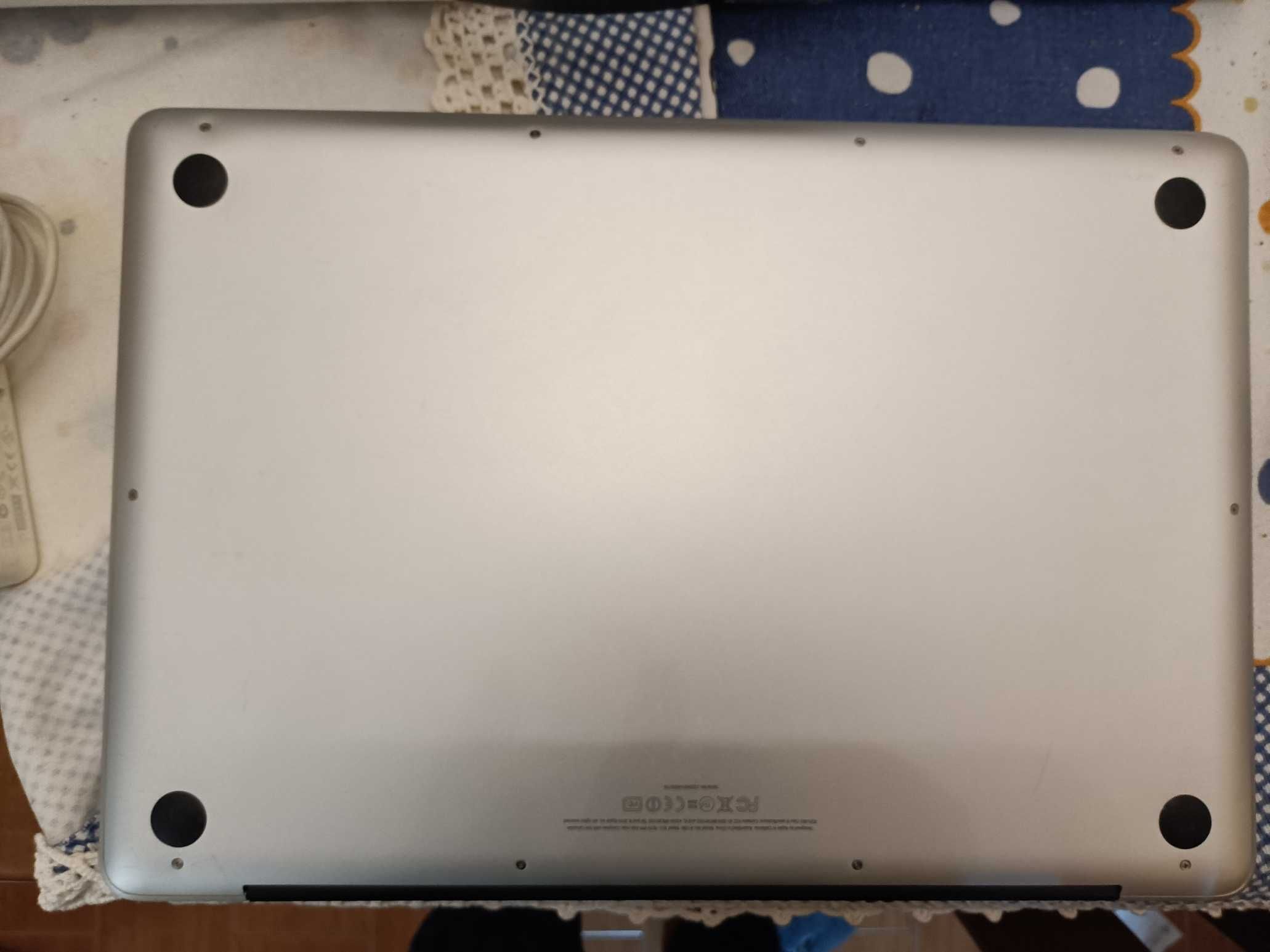 Macbook Pro 15 "late 2011" para peças