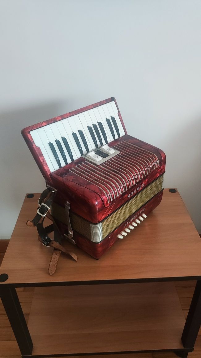 Acordiao Hohner bom estado