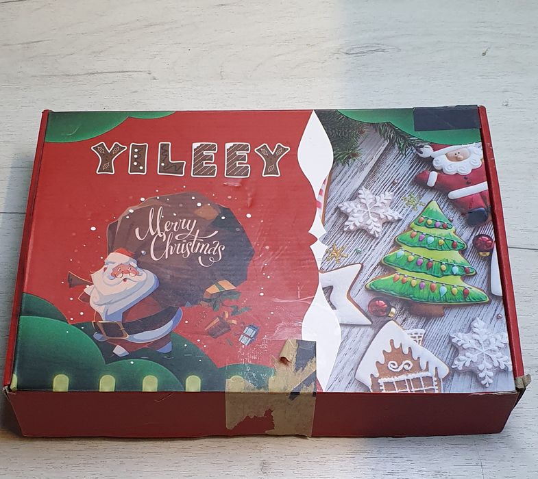 Foremki duży zestawdo wykrawania pierników/ ciasteczek 30 sztuk