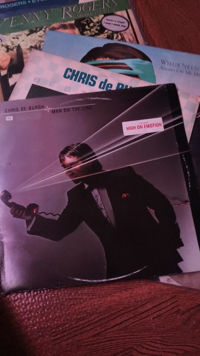 John Denver 2 discos Paul Young Kenny Rogers 3 discos de 
Kenny Rogers