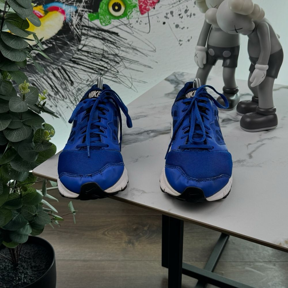 Кросівки Nike Revolution 41 розмір 2