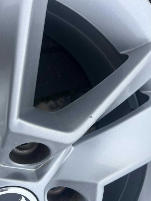 Felgi Skoda KAROQ Octavia Superb 7Jx17H2 5x112 ET45