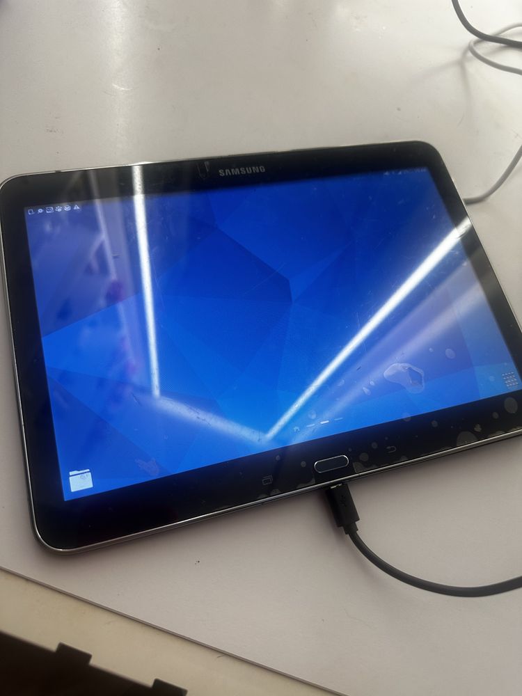 планшет samsung tab 4