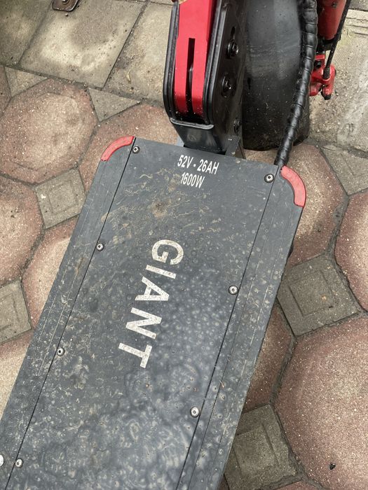 Самокат Giant Outlander m11 sport