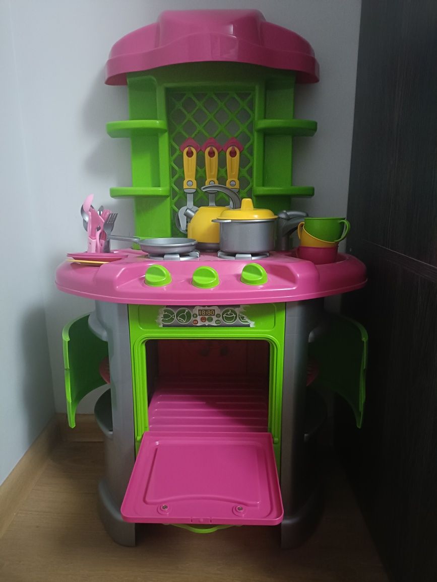 Дитяча іграшкова кухня