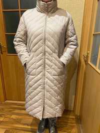 Зимове жіноче пухове пальто розмір 54 Collection BF