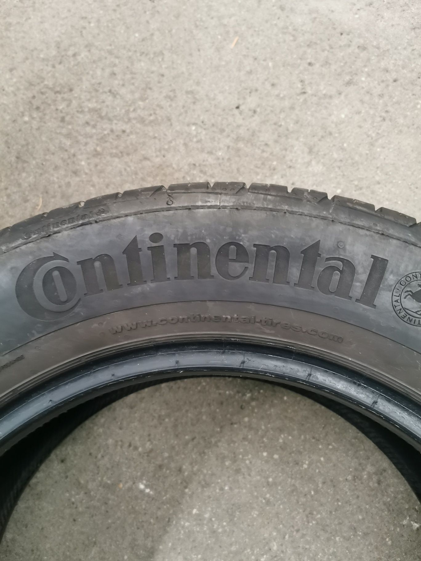 Komplet opon 215/60R16 Continental ContiPremiumContact 5