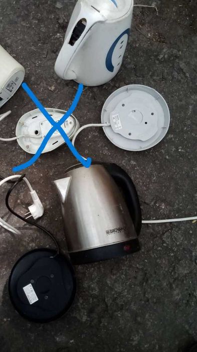 Электрические чайники, 2 шт. Для использования и в ремонт