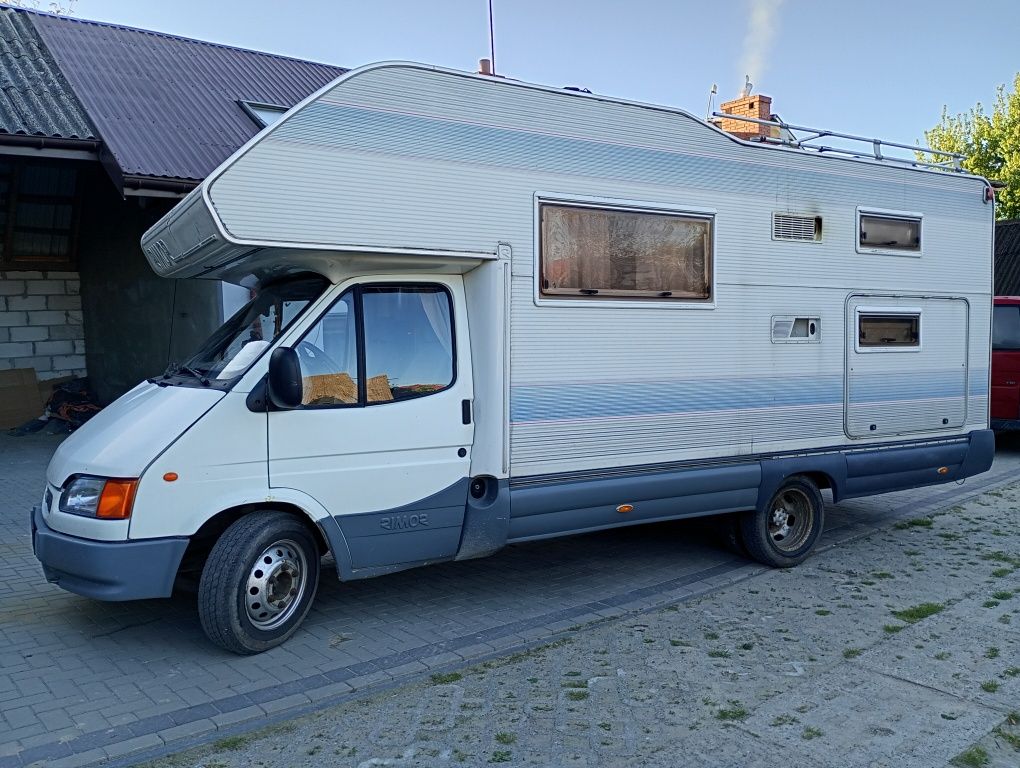 Duży Kamper ford transit 8 osobowy,96 r
