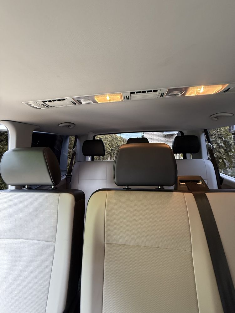 Volkswagen Caravelle T6 2016