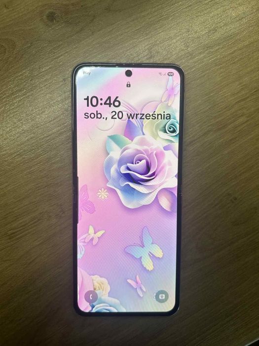 Samsung galaxy z flip 5,512gb