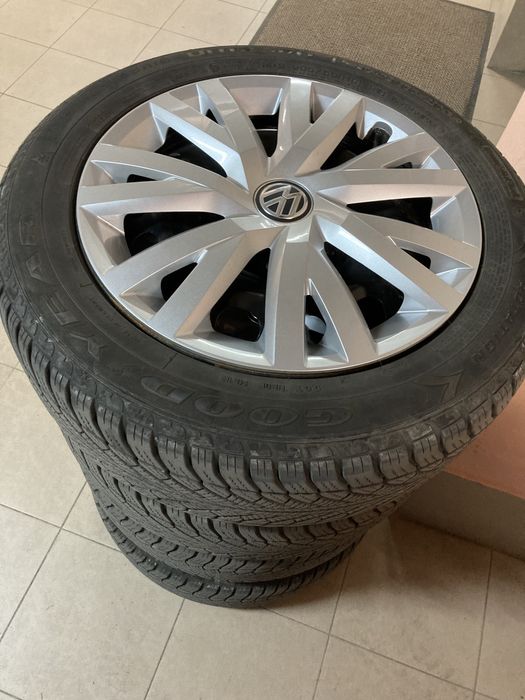 Komplet kół zimowych 205/55 R16 do Golf 7