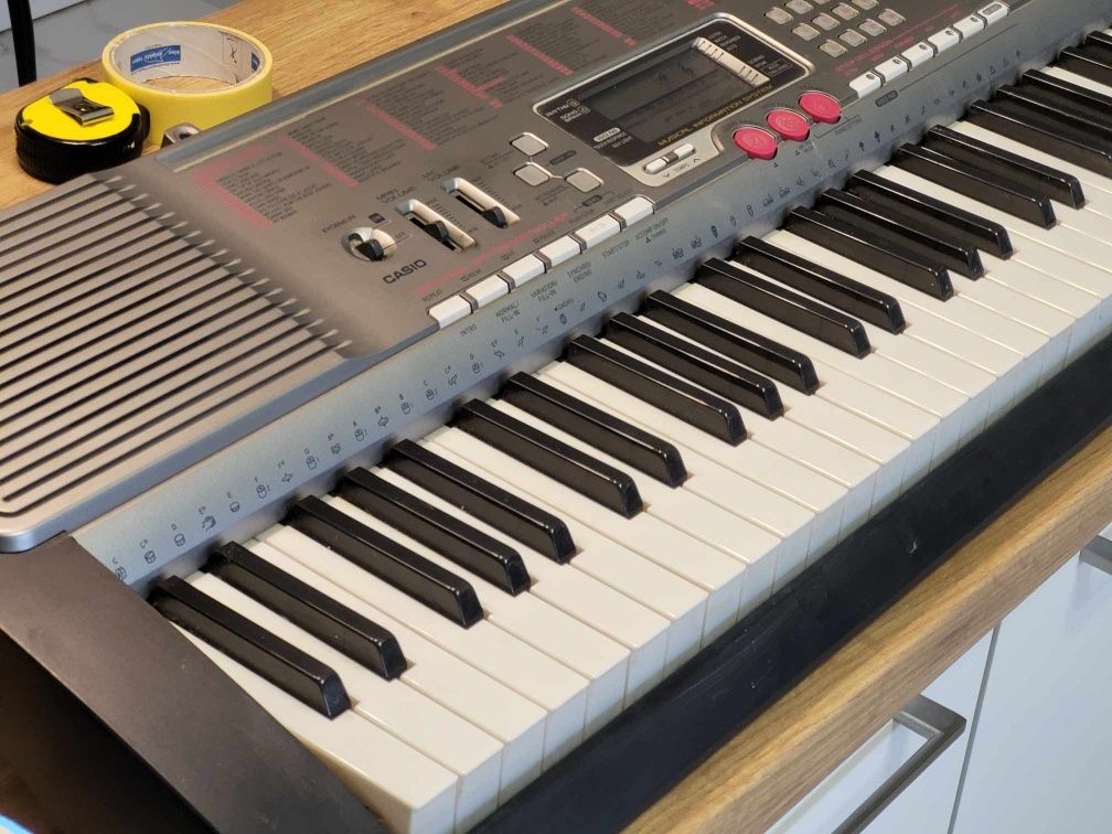Casio LK-230 keyboard + stelaż