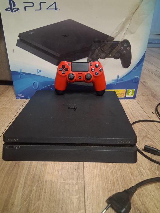 Sony PlayStation 4 slim