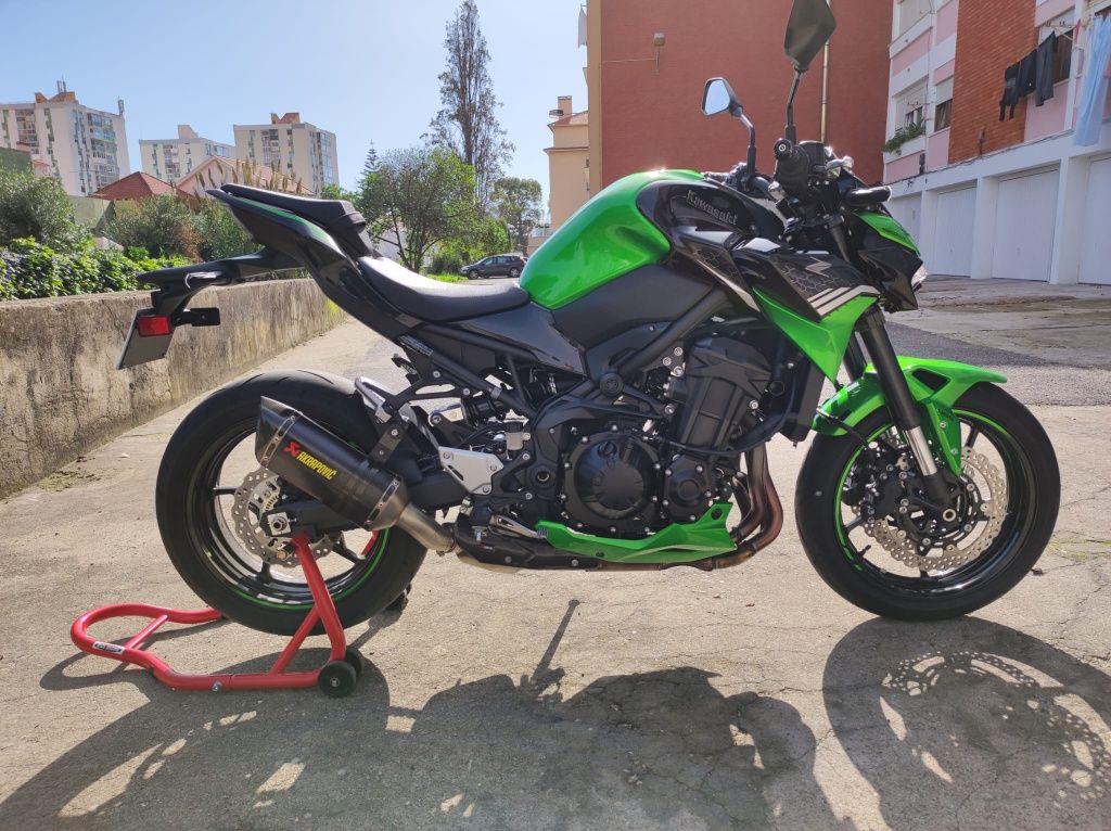 Ponteira de Escape Akrapovic para Kawasaki Z900