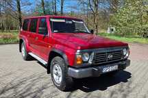 Nissan Patrol Patrol y60 stan bardzo dobry oryginal szwajcar serwis