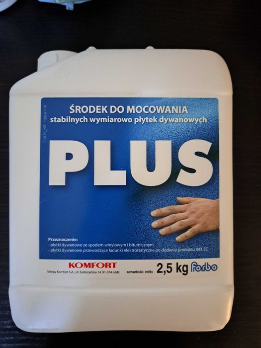 Środek do klejenia wykladziny dywanowej