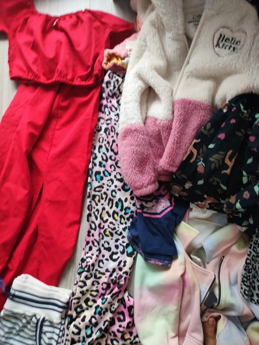 Zestaw ubrań nr 2 dla dziewczynki 7-9 lat